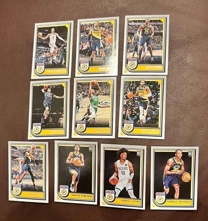 2022-23 Panini NBA Çemberleri Indiana Pacers Takım Seti, 10 Karttan Oluşan Çaylakları (Elle Harmanlanmış) İçerir: